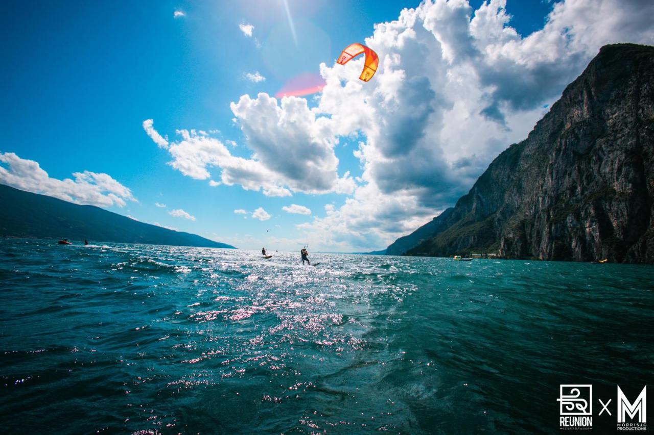 "La Locanda" Campione Del Garda Vandrarhem Exteriör bild